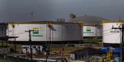 Global Dividend ETFs Are Crushing the S&P 500. 3 ETFs With Yields Above 5% - Barron's