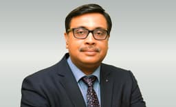 Data Foundation Drives Digital Success in Heavy Industry