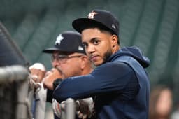 Astros' Pena, Walker out of starting lineup against Orioles