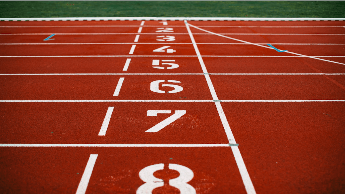 Best Track Workouts For Long Distance Runners | Run Dream Achieve