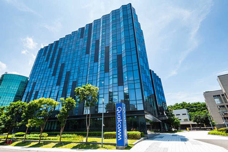 Qualcomm downgraded at Seaport on shrinking market, memory crunch