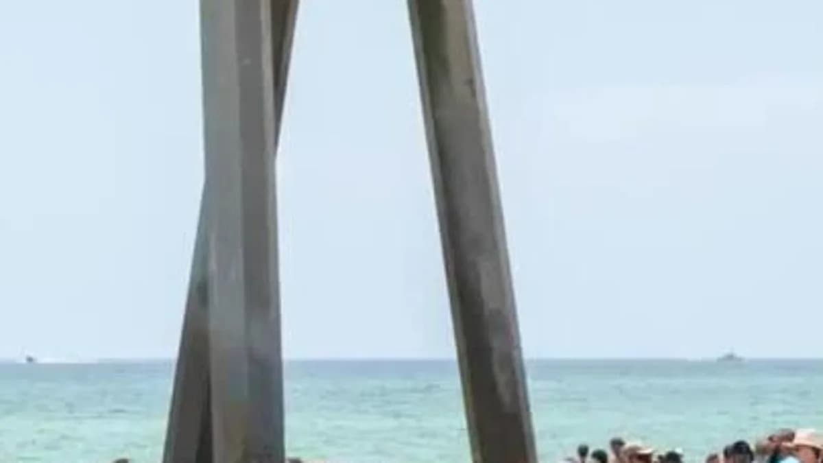 Pensacola Beach hits record traffic ahead of Blue Angels ...
