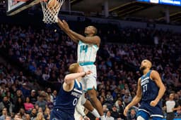 Charlotte Hornets Executive Details Big Man Rotation After ...