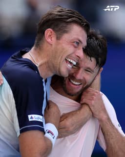 @atptour: Hard-Court Kings 🏆

Australian Open ✅
US Open ✅

@charrison94 @nealskupski https://t.co/LUsXln61sD