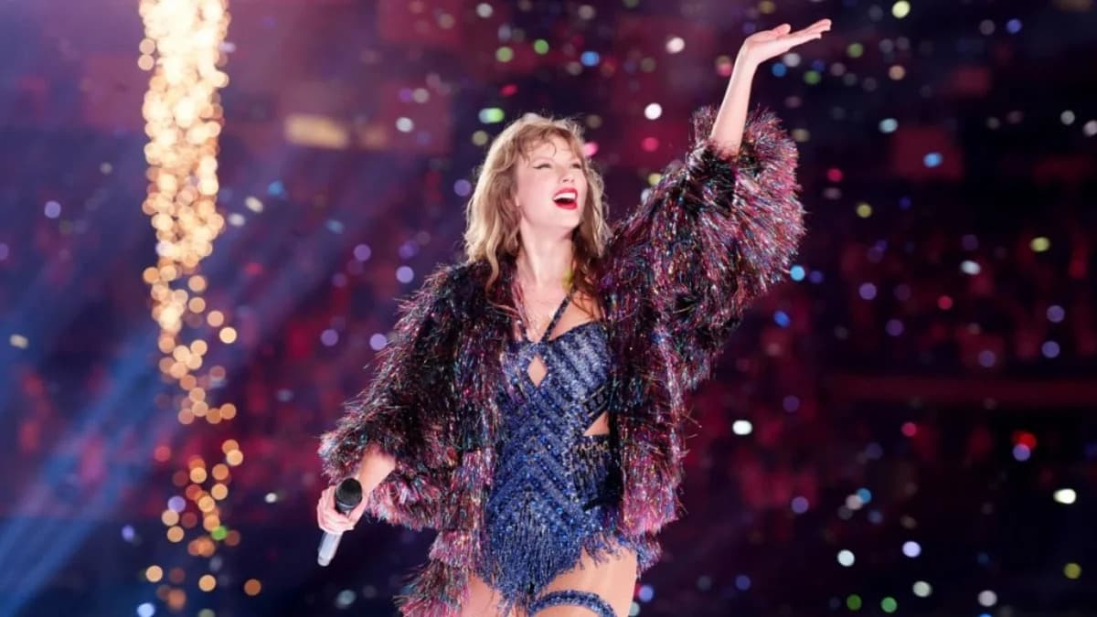 Taylor Swift's Next Big Performance Renews Her Oscar Buzz