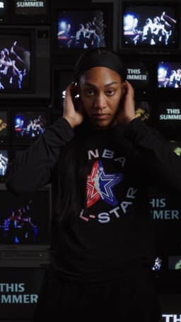 @WNBA: Had to do it big for 30 🫡￼

A'ja Wilson reacts to the season 30 wall and the growth of the league!

...