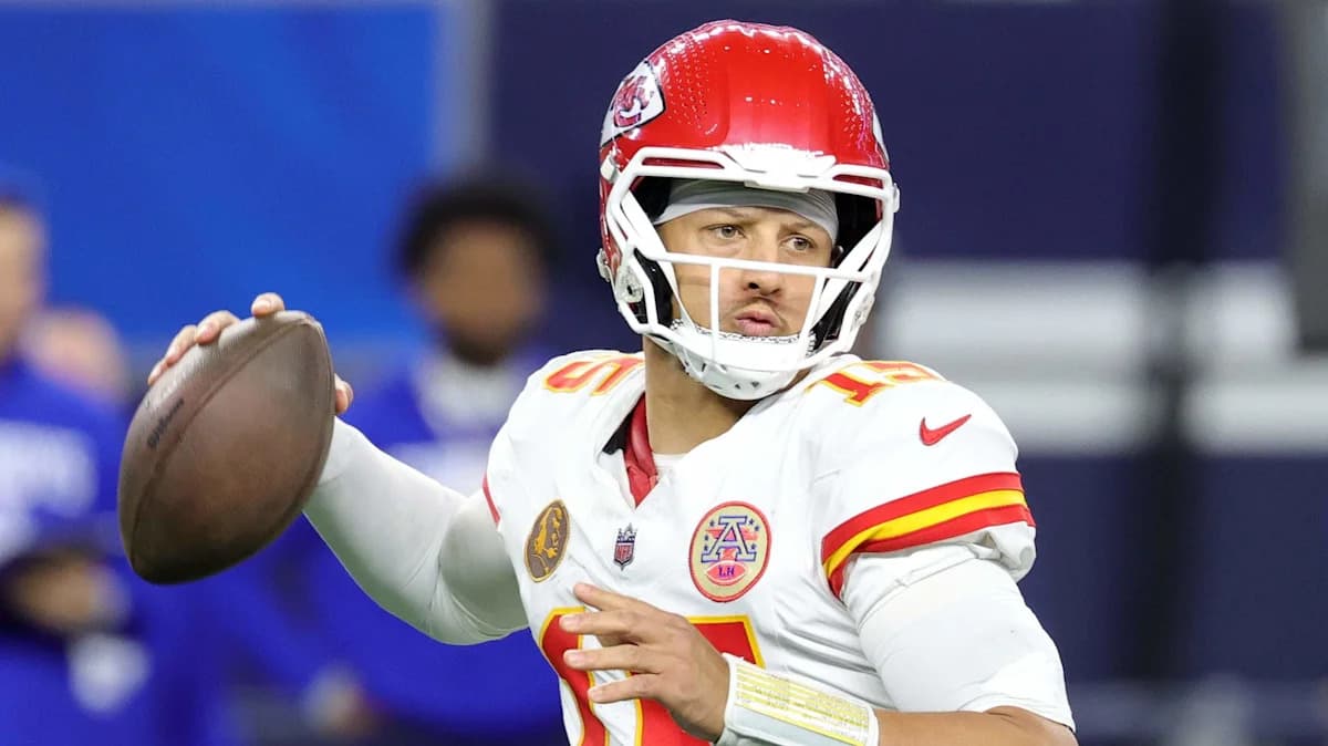 Chiefs 'Need' to Sign Former All-Pro WR Ahead of Patrick ...