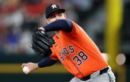 Astros trade McCullers Jr. to Brewers, clear payroll space