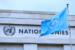 UN delays vote on Hormuz resolution - Taipei Times