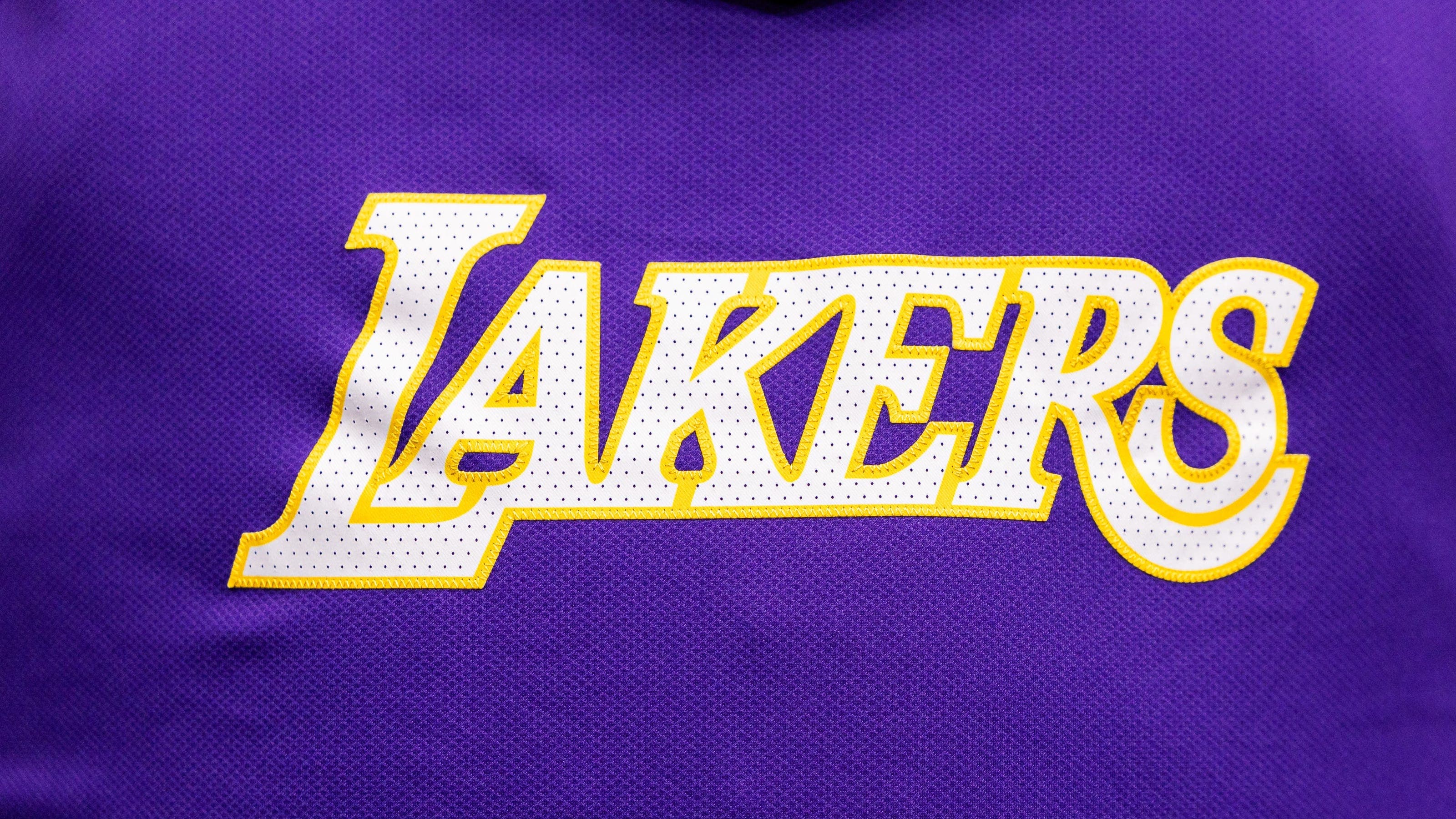 Insider names several candidates for Lakers' front office openings