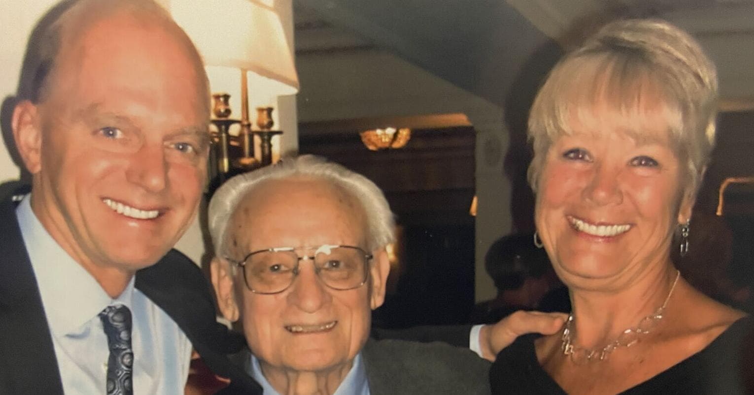Remembering Bartlesville swimming legend Ken Treadway