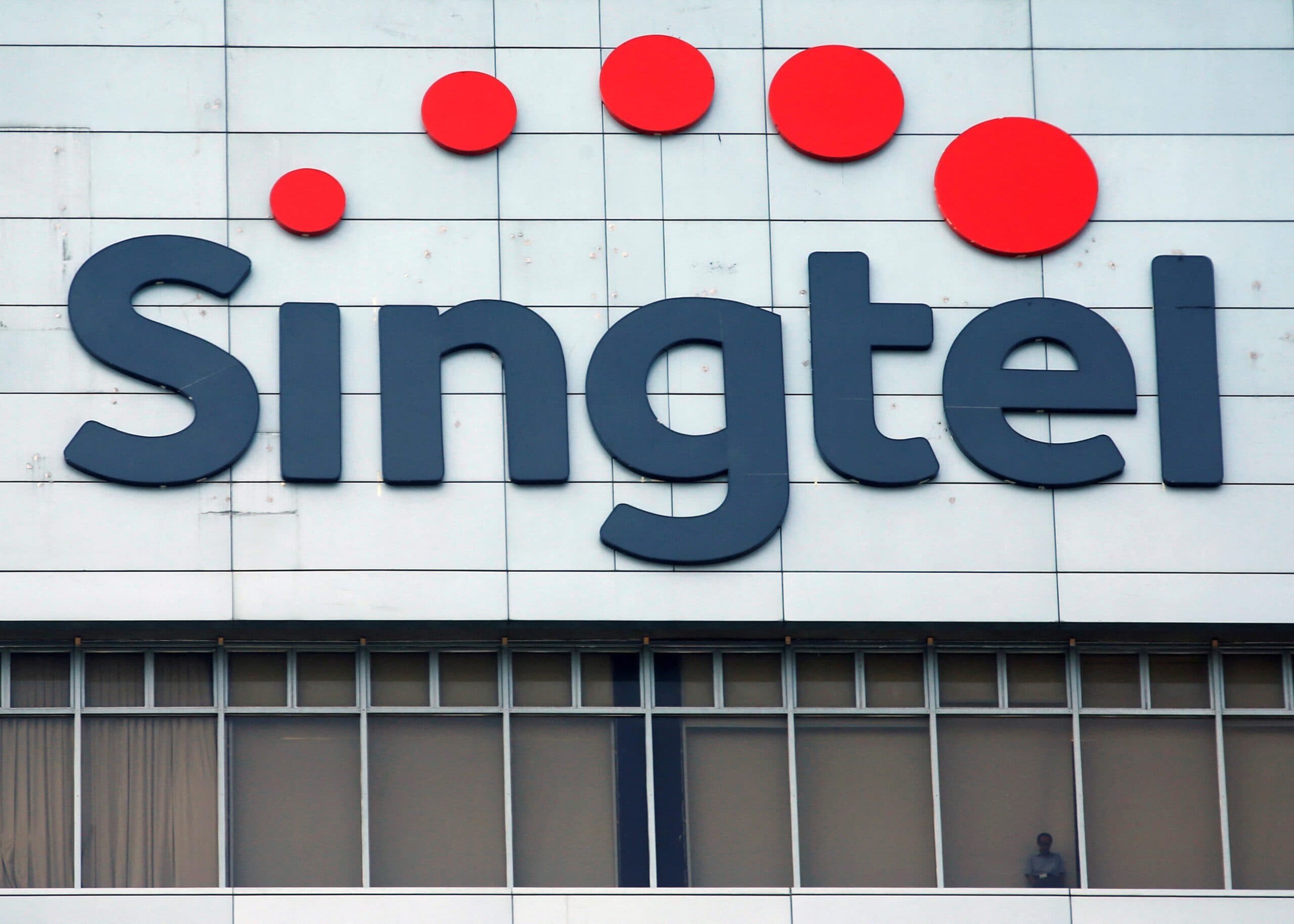 Singtel's VC arm launches $250m growth fund to accelerate AI adoption
