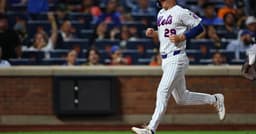 Mets First Baseman Moves On After Scary Concussion
