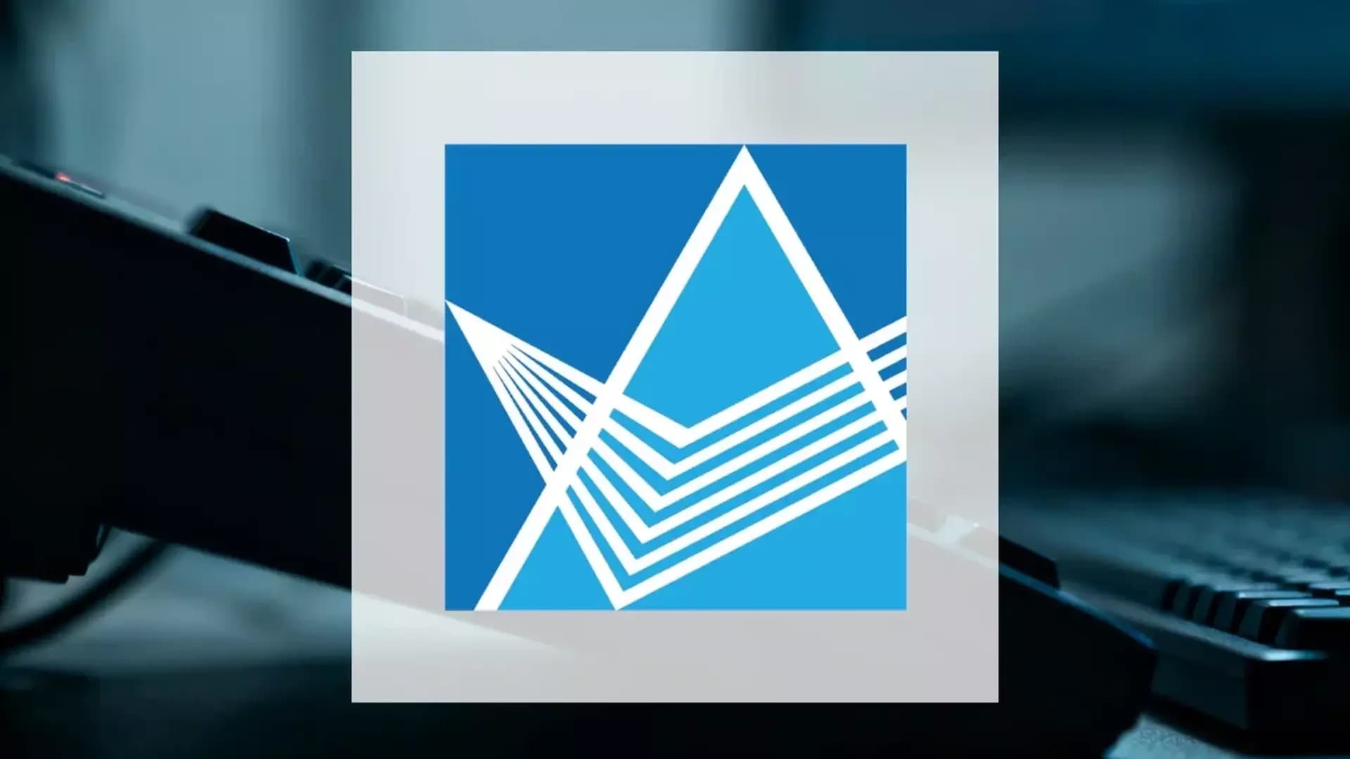 POET Technologies: From May Peak to Legal Pit