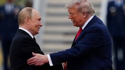 Trump renews China election interference claims, but files ...