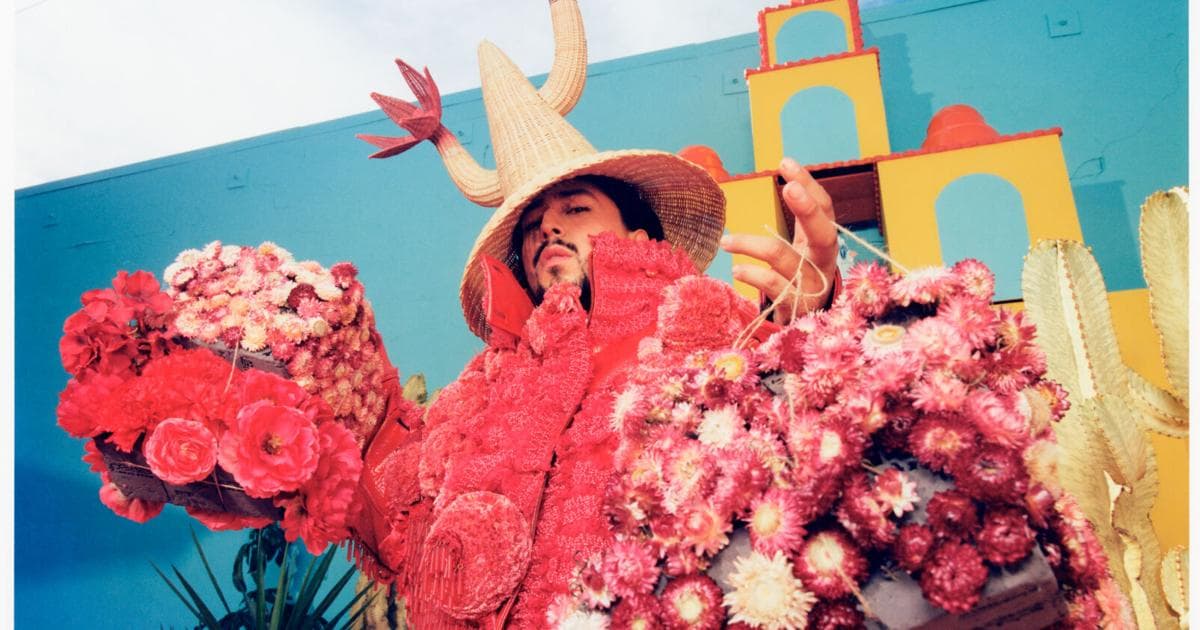 Flower artist Juan Renteria launches workshop tour