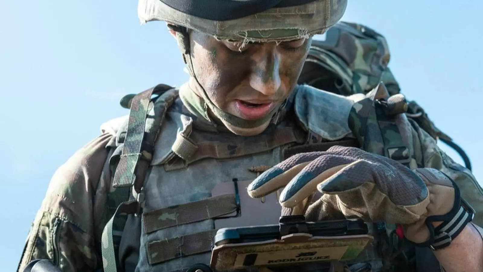 US Unveils Backpack-Carried Anti-Tank Weapon