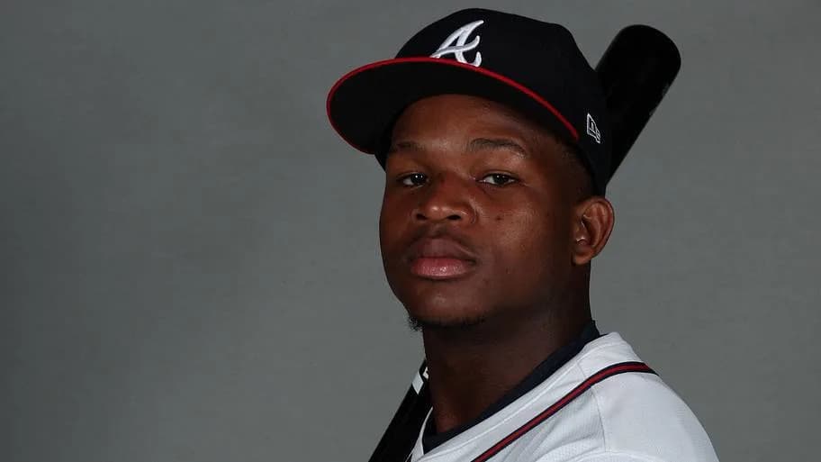The Braves Have Another Shortstop Worth Watching in John Gil