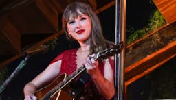 Taylor Swift delivers surprise performance at Emmy event