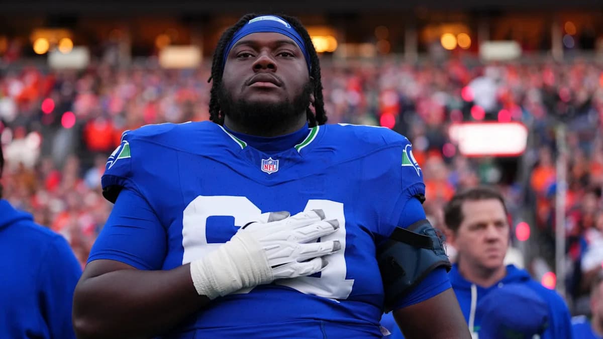 Ravens claim G Christian Haynes off waivers