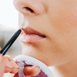 4 Outdated Makeup Trends Older Women Should Ditch In 2026—And Modern Ones That Are More Flattering