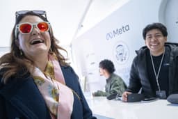 Samsung Google Smart Glasses Ship Fall 2026: Gemini Sees, Data Policy Missing