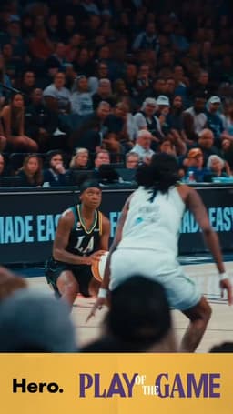@LASparks: EWeezy extends the lead with this jumper in crunch time! 

@HeroCosmetics Play of the Game https://t...