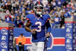 @AdamSchefter reposted: Back to Jersey for Sterling Shepard: The former #Giants WR is signing with the #...
