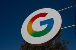 Alphabet's Dow Debut Shows Index Headache in Tech- ...