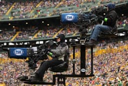 Y! Sports Biz: Fox sidesteps the Shield
