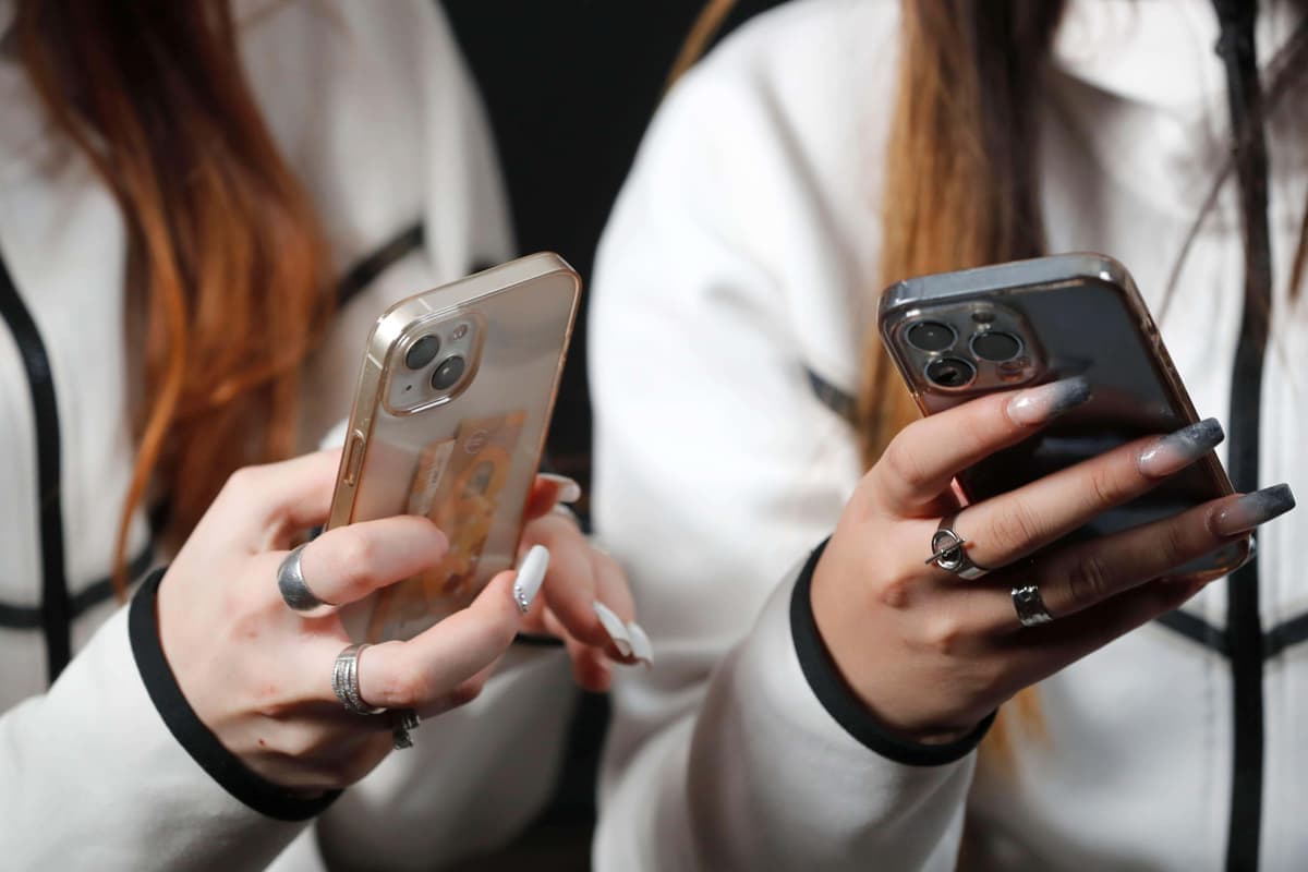 Tech giants earn up to £194,000 from data of each UK internet user, study finds