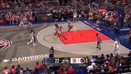 @WNBA: PURE 🧊

Tyasha Harris finds Sophie Cunningham from behind the arc 

GSV-IND | USA Network
Tap to wat...