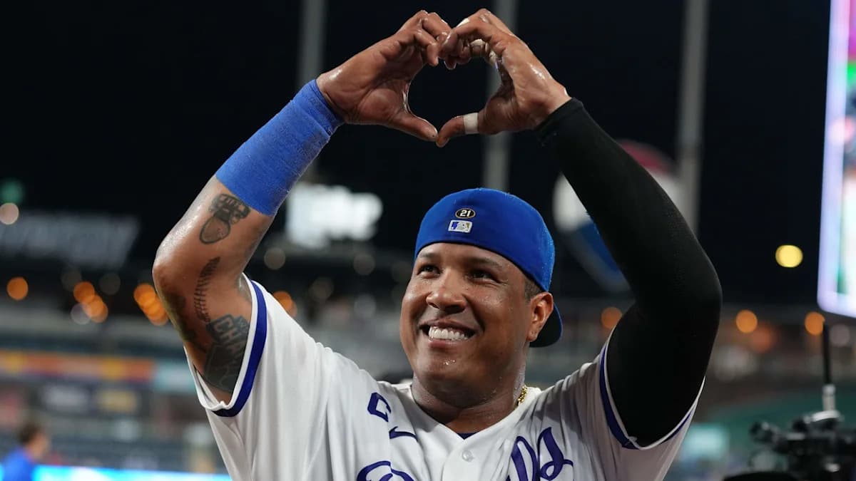 Royals Salvador Perez Announces Career News Before Red Sox ...