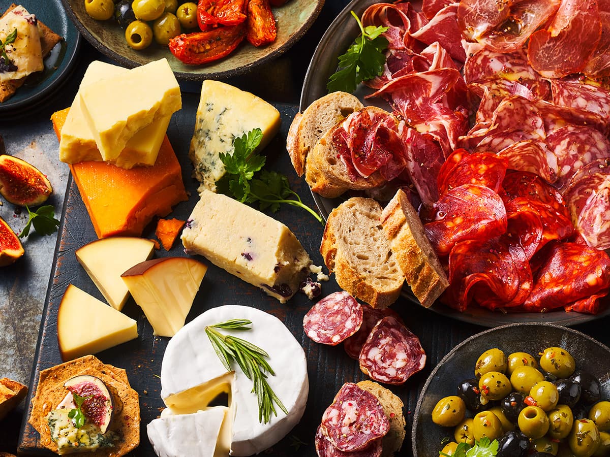 How to make a cheeseboard