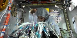 Globalstar Stock Rises on Amazon Deal Report. Why Apple Could Scuttle the Launch. - Barron's