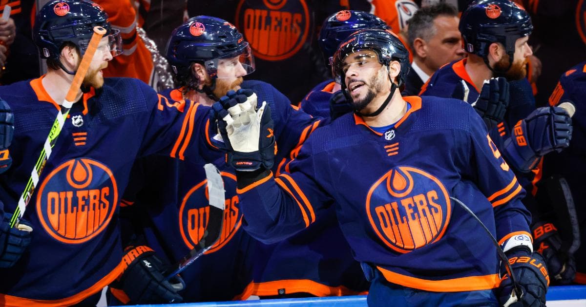 Failed blockbuster trade opens door to shocking Oilers ...