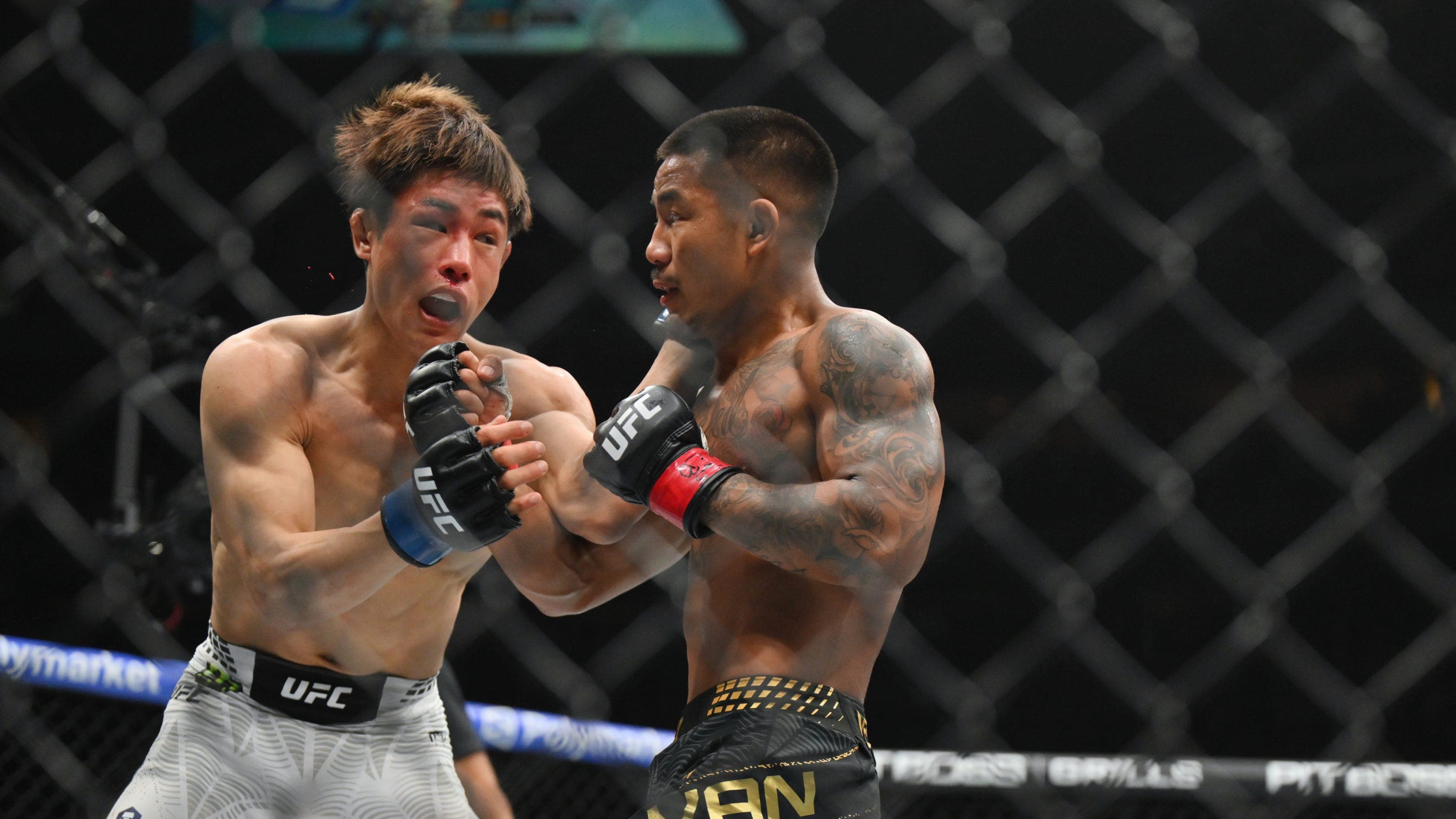 MMA Junkie's Fight of the Month for May: Historic UFC title fight delivers