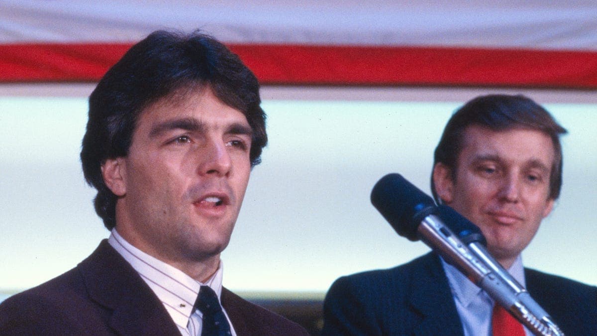 Forty Years Ago, a Death Knell to the USFL — and Trump’s Football Foray
