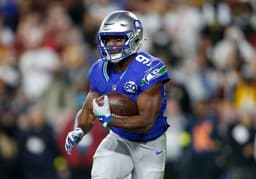 Kenneth Walker's Arrival Could Be the Offensive Catalyst the Chiefs Have Been Missing