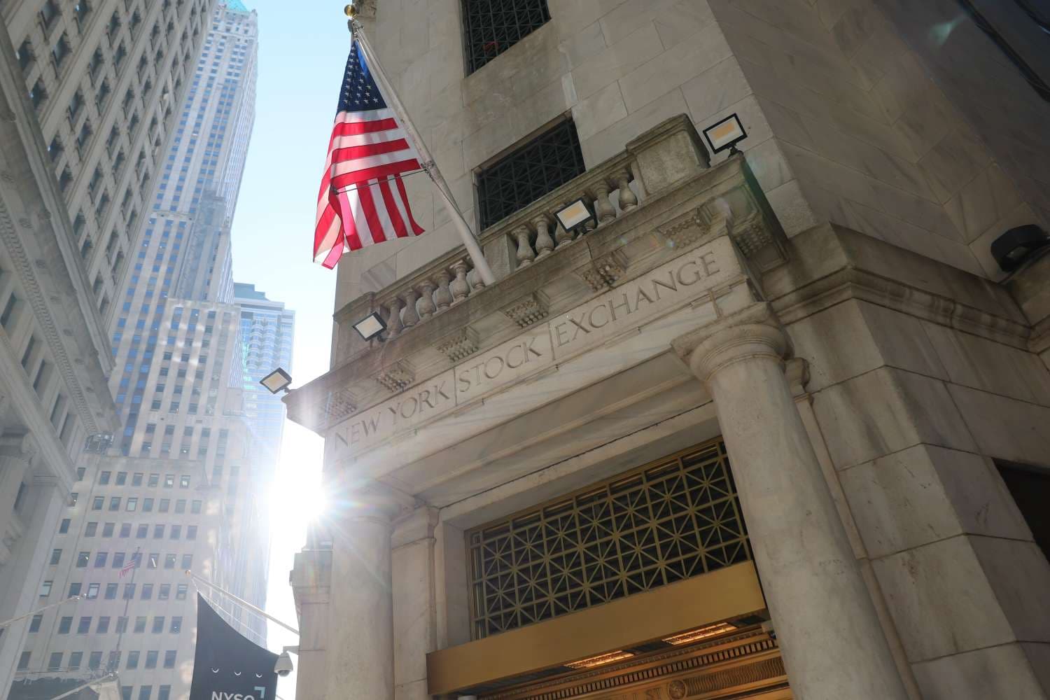 Stock Market Today: Indexes Rise to Begin Holiday-Shortened Week as Chip Stocks Soar; S&P 500 Sets New Record