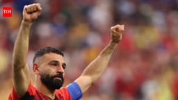 Mohamed Salah picks Lionel Messi over Cristiano ...