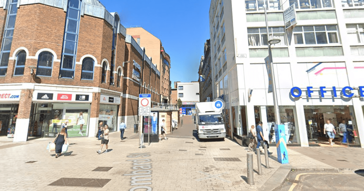 Man suffers suspected broken jaw in city centre assault
