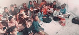 Gaza's Teachers Struggle to Fill the Void of a School System Decimated by Israel
