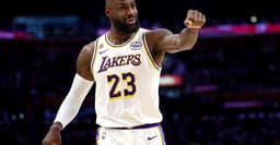 How LeBron's contract options will impact Lakers' free ...