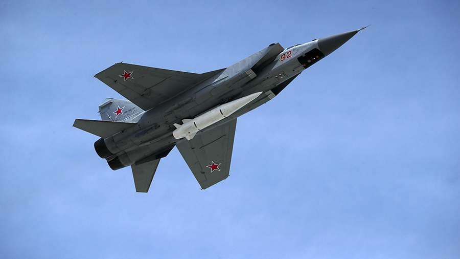 Litovkin, an expert, called the Oreshnik and Dagger missiles invulnerable to ...