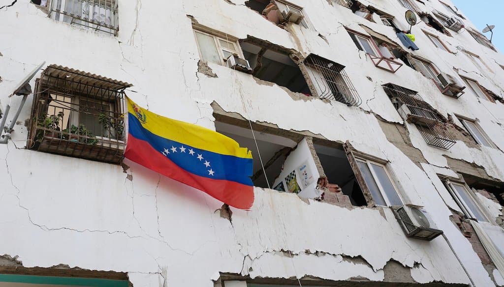 Estas no son imágenes de los terremotos en Venezuela