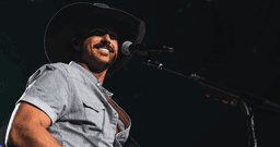 Riley Green Extends Biggest Tour Of His Career With Additional 2026 Dates