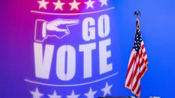 Florida poll sees tighter races for governor, US Senate