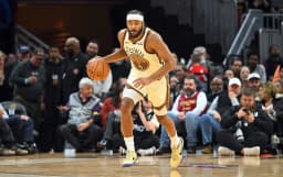 Warriors weigh trading Moody to fund LeBron-AD pursuit