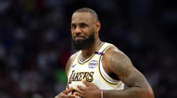 LeBron James Linked to Gambling Probe